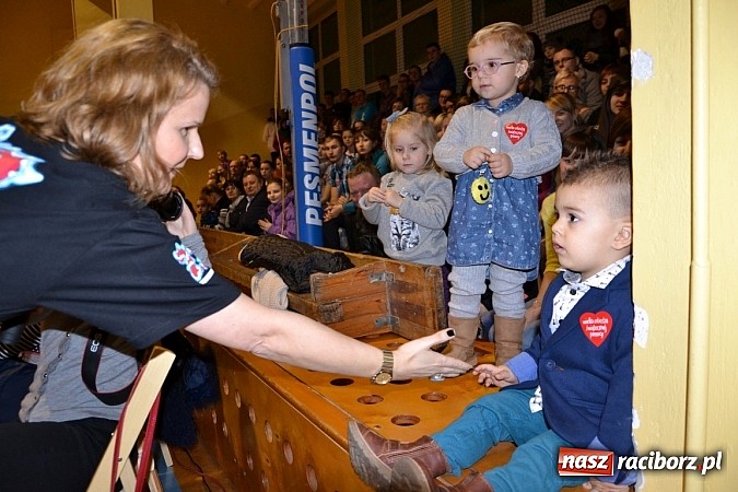 Zdjęcie w galerii na portalu naszraciborz.pl: Wielka Orkiestra Świątecznej Pomocy zagrała w Chałupkach wiadomości z regionu