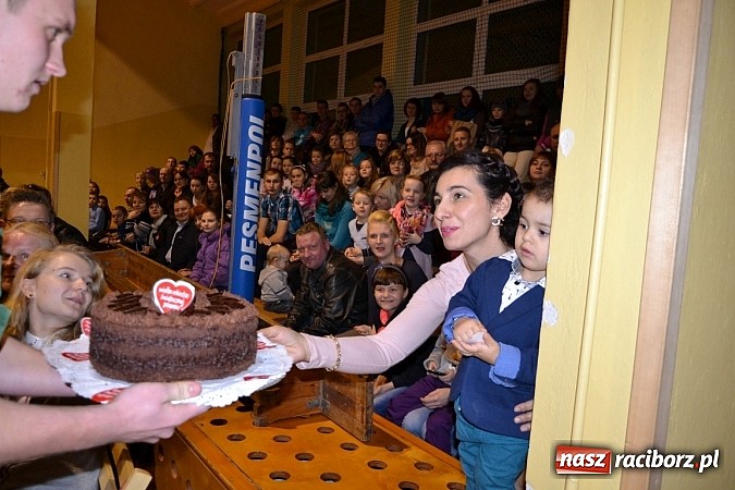 Zdjęcie w galerii na portalu naszraciborz.pl: Wielka Orkiestra Świątecznej Pomocy zagrała w Chałupkach wiadomości z regionu