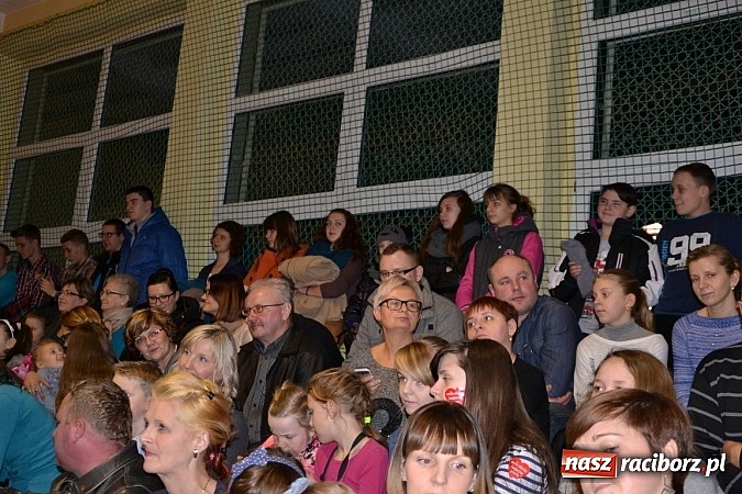 Zdjęcie w galerii na portalu naszraciborz.pl: Wielka Orkiestra Świątecznej Pomocy zagrała w Chałupkach wiadomości z regionu