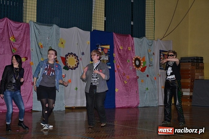 Zdjęcie w galerii na portalu naszraciborz.pl: Wielka Orkiestra Świątecznej Pomocy zagrała w Chałupkach wiadomości z regionu