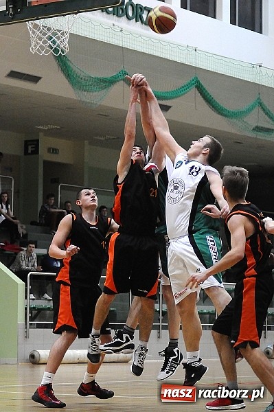 Zdjęcie w galerii na portalu naszraciborz.pl: Koszykówka. Pewna wygrana RKK  wiadomości z regionu