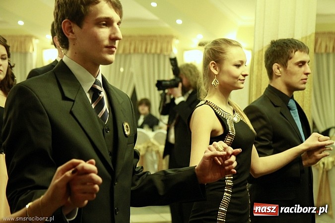 Zdjęcie w galerii na portalu naszraciborz.pl: Studniówkowe szaleństwo mistrzów sportu wiadomości z regionu