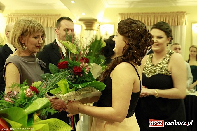 Zdjęcie w galerii na portalu naszraciborz.pl: Studniówkowe szaleństwo mistrzów sportu wiadomości z regionu