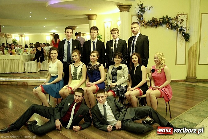 Zdjęcie w galerii na portalu naszraciborz.pl: Studniówkowe szaleństwo mistrzów sportu wiadomości z regionu