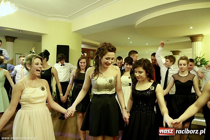 Zdjęcie w galerii na portalu naszraciborz.pl: Studniówkowe szaleństwo mistrzów sportu wiadomości z regionu