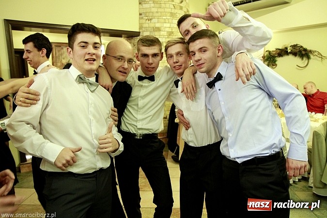 Zdjęcie w galerii na portalu naszraciborz.pl: Studniówkowe szaleństwo mistrzów sportu wiadomości z regionu