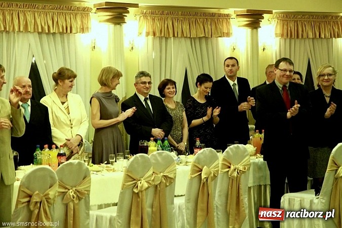 Zdjęcie w galerii na portalu naszraciborz.pl: Studniówkowe szaleństwo mistrzów sportu wiadomości z regionu