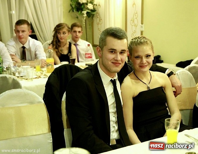 Zdjęcie w galerii na portalu naszraciborz.pl: Studniówkowe szaleństwo mistrzów sportu wiadomości z regionu