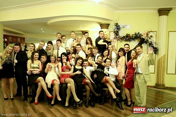 Zdjęcie w galerii na portalu naszraciborz.pl: Studniówkowe szaleństwo mistrzów sportu wiadomości z regionu