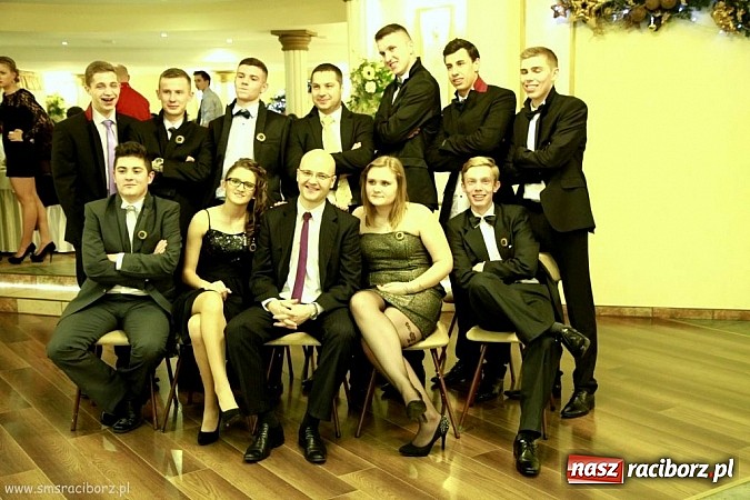 Zdjęcie w galerii na portalu naszraciborz.pl: Studniówkowe szaleństwo mistrzów sportu wiadomości z regionu