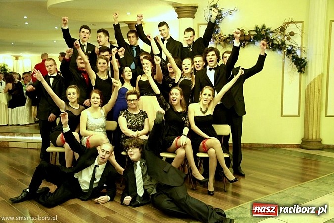 Zdjęcie w galerii na portalu naszraciborz.pl: Studniówkowe szaleństwo mistrzów sportu wiadomości z regionu