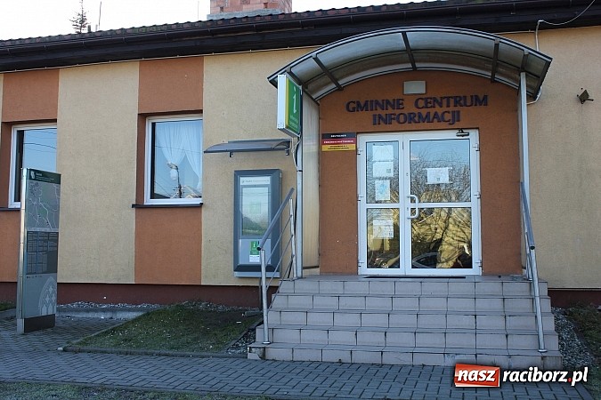 Zdjęcie w galerii na portalu naszraciborz.pl: Rozbudowa remizy i nowy parking przy GCI wiadomości z regionu