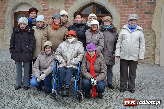 Zdjęcie w galerii na portalu naszraciborz.pl: Podopieczni Domu Św. Notburgi zwiedzili raciborski Zamek wiadomości z regionu