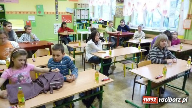 Zdjęcie w galerii na portalu naszraciborz.pl: Finał II Konkursu Biblijnego wiadomości z regionu