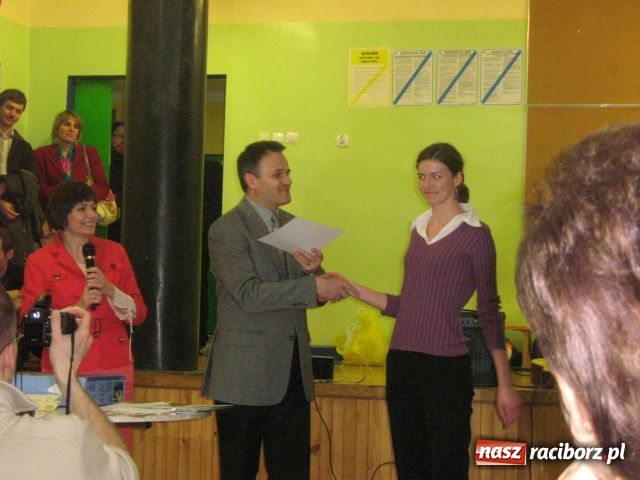 Zdjęcie w galerii na portalu naszraciborz.pl: Finał II Konkursu Biblijnego wiadomości z regionu