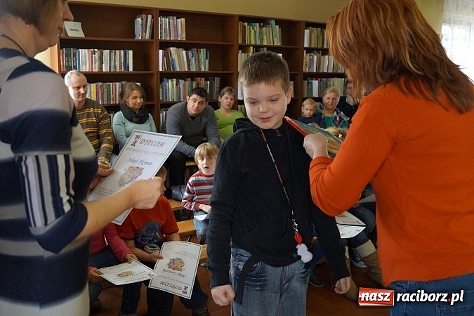 Zdjęcie w galerii na portalu naszraciborz.pl: Nowi czytelnicy w Markowicach wiadomości z regionu