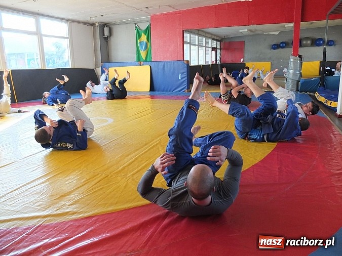 Zdjęcie w galerii na portalu naszraciborz.pl: Maciej SMS Kozak w Łamatorze wiadomości z regionu