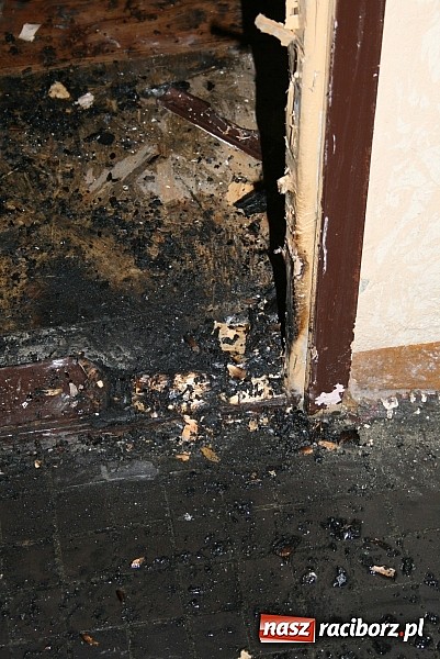 Zdjęcie w galerii na portalu naszraciborz.pl: Zatrzymano 39-latka podejrzanego o podpalenie wiadomości z regionu