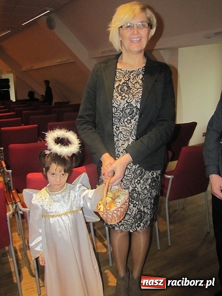 Zdjęcie w galerii na portalu naszraciborz.pl: Rodzina drogowskazem – o randze rodziny na Zamku Piastowskim wiadomości z regionu