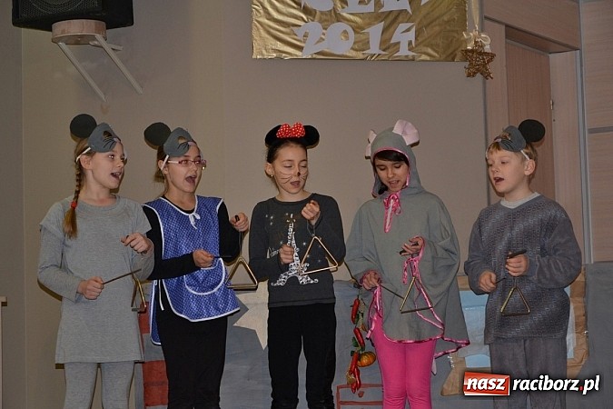 Zdjęcie w galerii na portalu naszraciborz.pl: Przegląd Przedstawień Bożonarodzeniowych w tworkowskim Centrum Kultury wiadomości z regionu