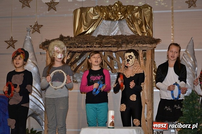 Zdjęcie w galerii na portalu naszraciborz.pl: Przegląd Przedstawień Bożonarodzeniowych w tworkowskim Centrum Kultury wiadomości z regionu