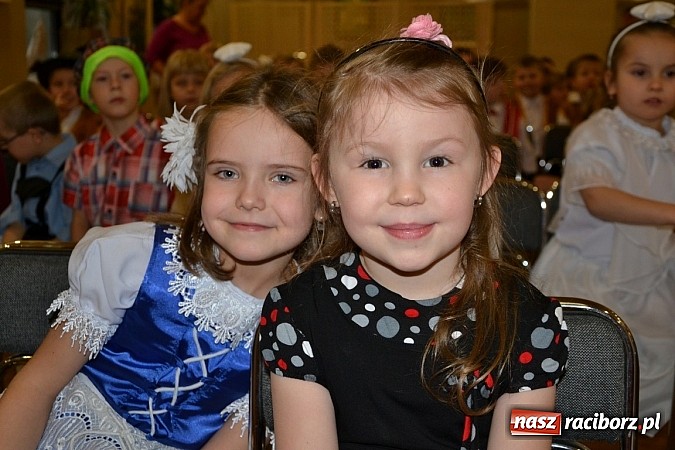 Zdjęcie w galerii na portalu naszraciborz.pl: Przegląd Przedstawień Bożonarodzeniowych w tworkowskim Centrum Kultury wiadomości z regionu