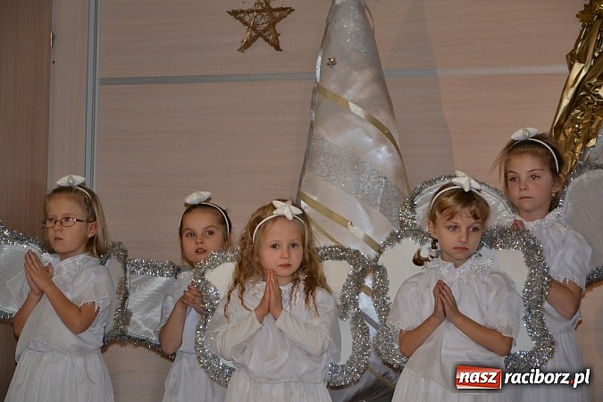 Zdjęcie w galerii na portalu naszraciborz.pl: Przegląd Przedstawień Bożonarodzeniowych w tworkowskim Centrum Kultury wiadomości z regionu