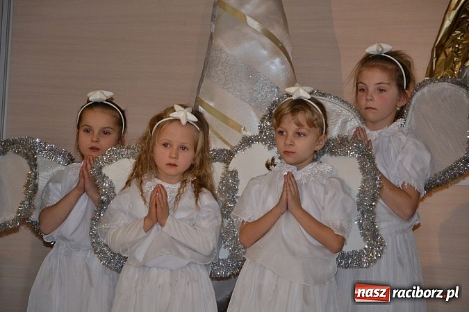 Zdjęcie w galerii na portalu naszraciborz.pl: Przegląd Przedstawień Bożonarodzeniowych w tworkowskim Centrum Kultury wiadomości z regionu