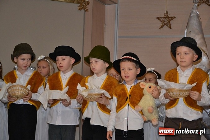 Zdjęcie w galerii na portalu naszraciborz.pl: Przegląd Przedstawień Bożonarodzeniowych w tworkowskim Centrum Kultury wiadomości z regionu