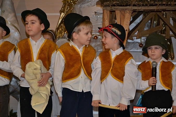 Zdjęcie w galerii na portalu naszraciborz.pl: Przegląd Przedstawień Bożonarodzeniowych w tworkowskim Centrum Kultury wiadomości z regionu
