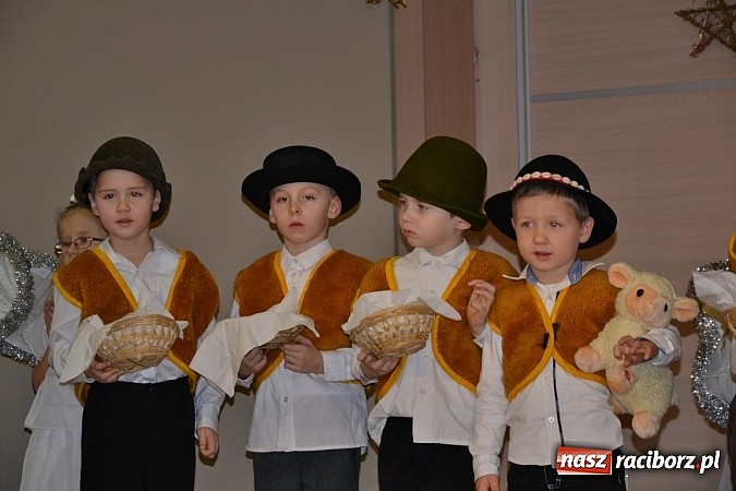 Zdjęcie w galerii na portalu naszraciborz.pl: Przegląd Przedstawień Bożonarodzeniowych w tworkowskim Centrum Kultury wiadomości z regionu