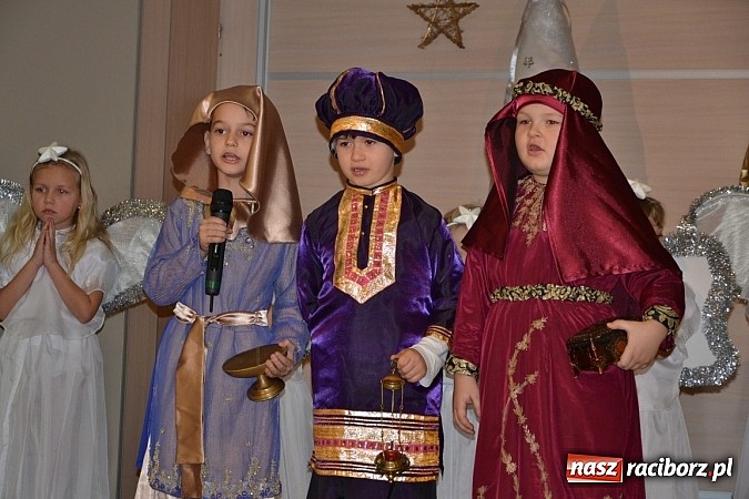 Zdjęcie w galerii na portalu naszraciborz.pl: Przegląd Przedstawień Bożonarodzeniowych w tworkowskim Centrum Kultury wiadomości z regionu