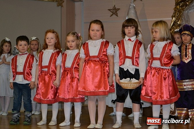 Zdjęcie w galerii na portalu naszraciborz.pl: Przegląd Przedstawień Bożonarodzeniowych w tworkowskim Centrum Kultury wiadomości z regionu
