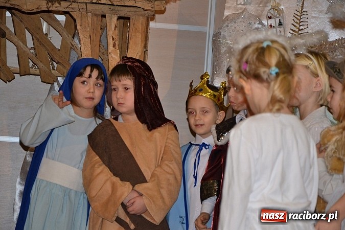 Zdjęcie w galerii na portalu naszraciborz.pl: Przegląd Przedstawień Bożonarodzeniowych w tworkowskim Centrum Kultury wiadomości z regionu