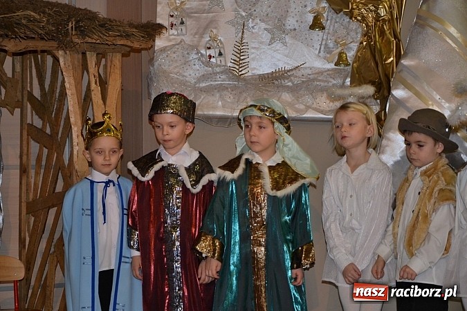 Zdjęcie w galerii na portalu naszraciborz.pl: Przegląd Przedstawień Bożonarodzeniowych w tworkowskim Centrum Kultury wiadomości z regionu