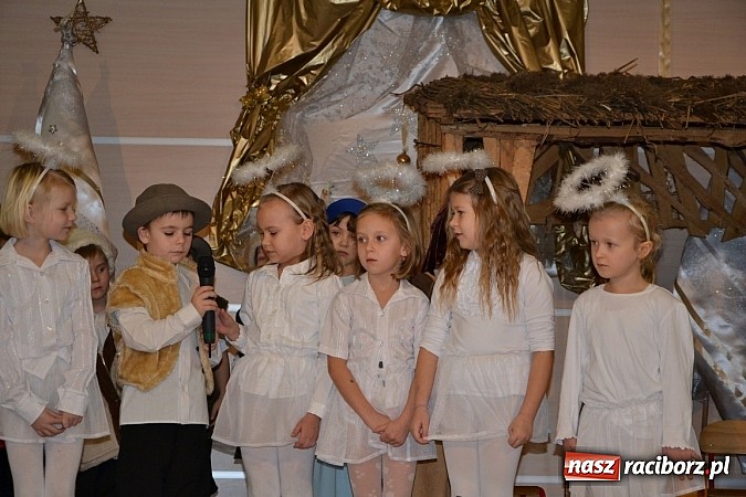 Zdjęcie w galerii na portalu naszraciborz.pl: Przegląd Przedstawień Bożonarodzeniowych w tworkowskim Centrum Kultury wiadomości z regionu