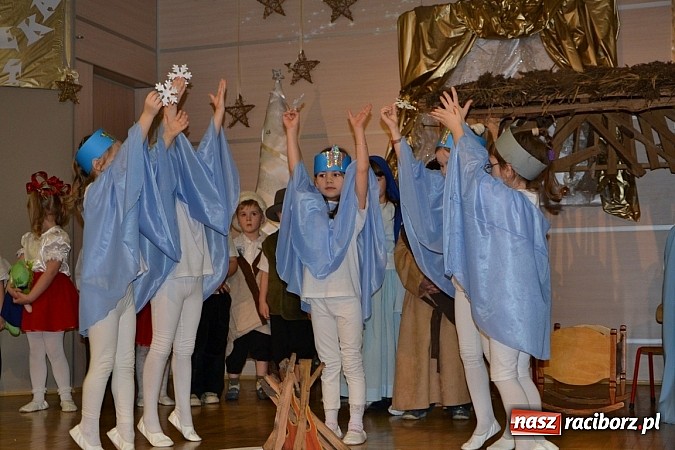 Zdjęcie w galerii na portalu naszraciborz.pl: Przegląd Przedstawień Bożonarodzeniowych w tworkowskim Centrum Kultury wiadomości z regionu
