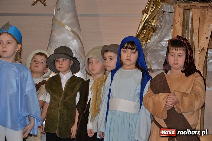Zdjęcie w galerii na portalu naszraciborz.pl: Przegląd Przedstawień Bożonarodzeniowych w tworkowskim Centrum Kultury wiadomości z regionu