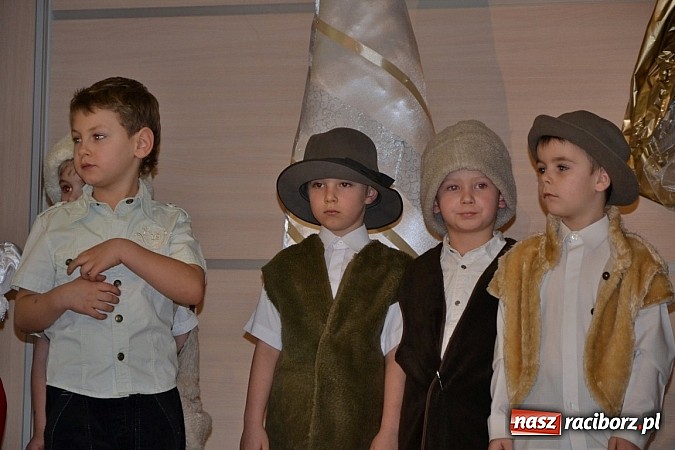 Zdjęcie w galerii na portalu naszraciborz.pl: Przegląd Przedstawień Bożonarodzeniowych w tworkowskim Centrum Kultury wiadomości z regionu