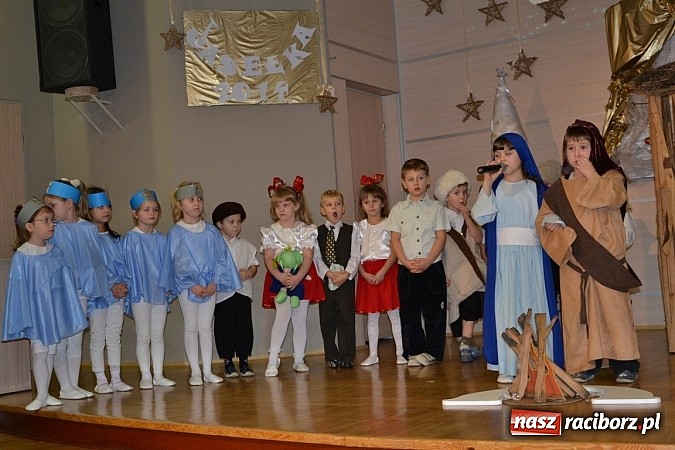 Zdjęcie w galerii na portalu naszraciborz.pl: Przegląd Przedstawień Bożonarodzeniowych w tworkowskim Centrum Kultury wiadomości z regionu