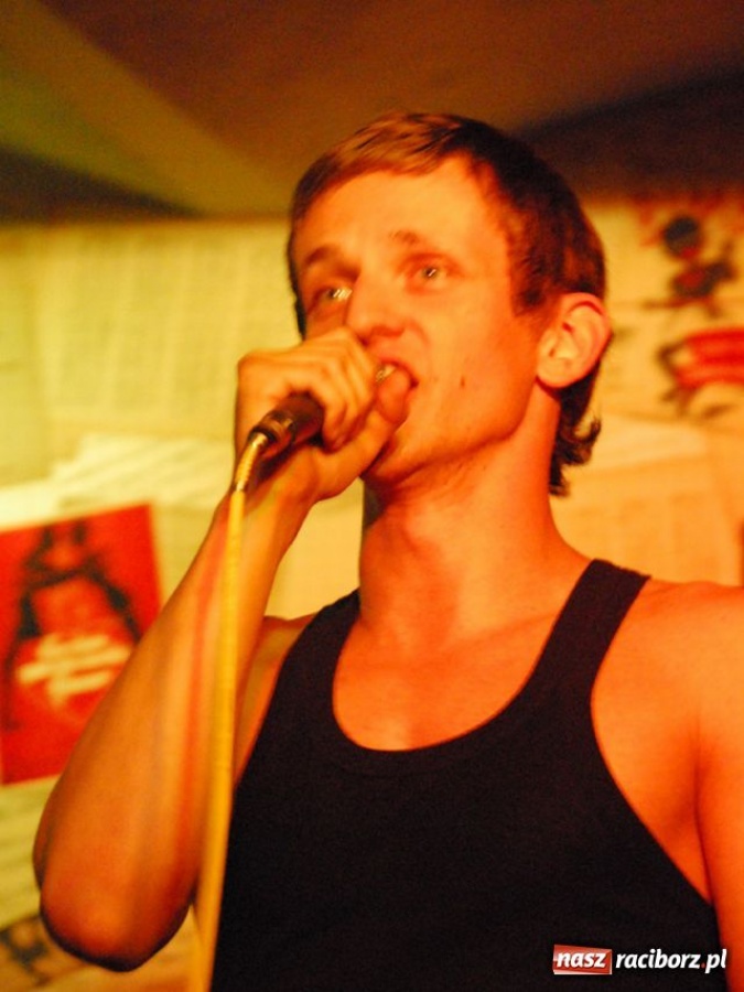 Zdjęcie w galerii na portalu naszraciborz.pl: Magiel towarzyski wiadomości z regionu