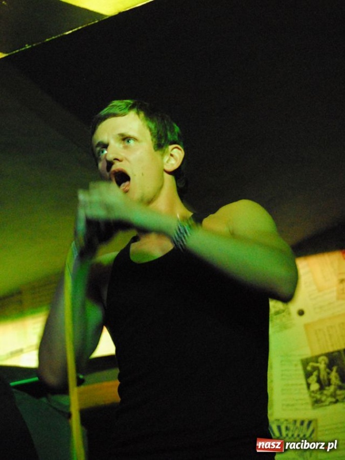 Zdjęcie w galerii na portalu naszraciborz.pl: Magiel towarzyski wiadomości z regionu