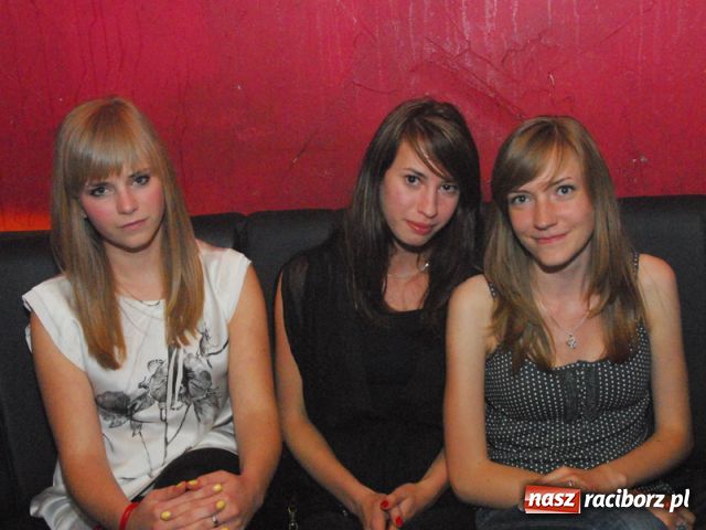 Zdjęcie w galerii na portalu naszraciborz.pl: Magiel towarzyski wiadomości z regionu