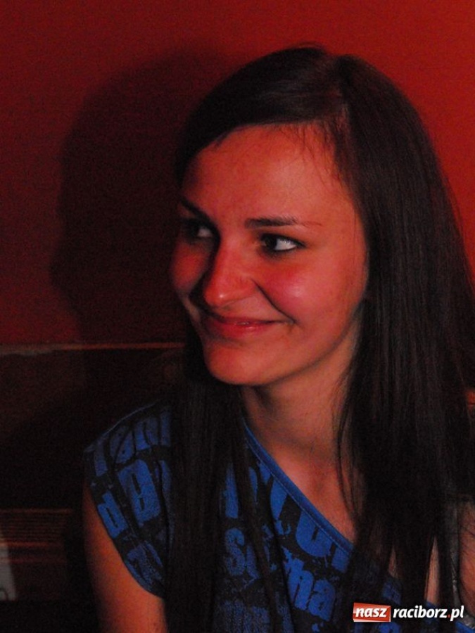 Zdjęcie w galerii na portalu naszraciborz.pl: Magiel towarzyski wiadomości z regionu