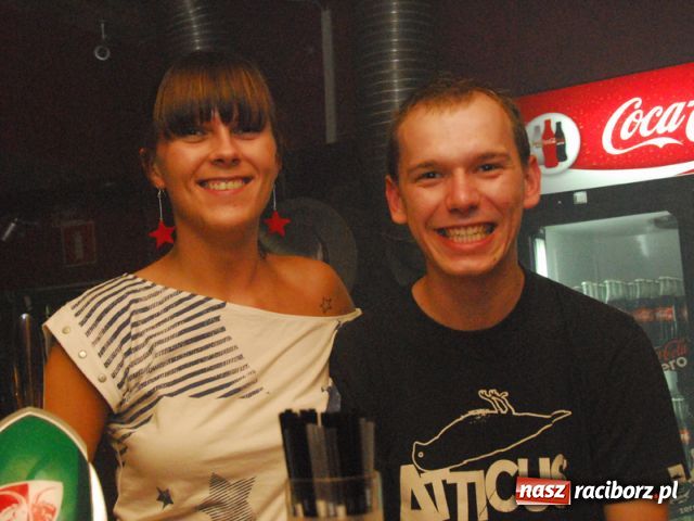 Zdjęcie w galerii na portalu naszraciborz.pl: Magiel towarzyski wiadomości z regionu