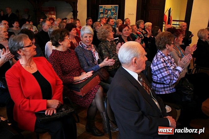 Zdjęcie w galerii na portalu naszraciborz.pl: Nauczyciele spotkali się w G5 wiadomości z regionu