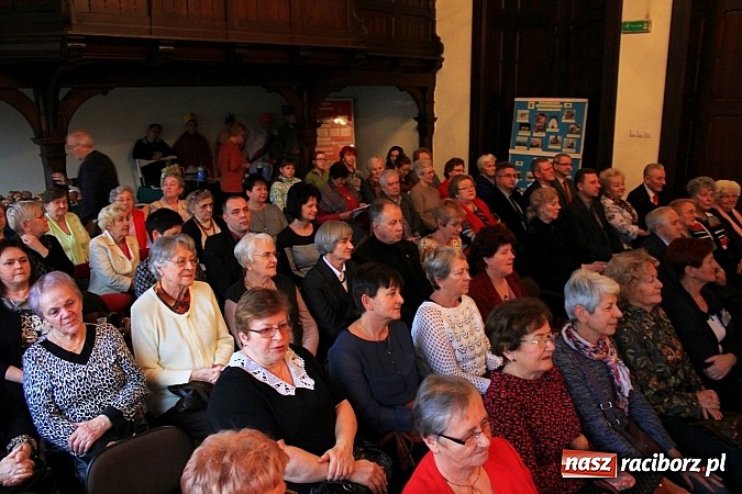 Zdjęcie w galerii na portalu naszraciborz.pl: Nauczyciele spotkali się w G5 wiadomości z regionu
