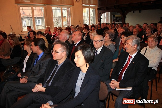 Zdjęcie w galerii na portalu naszraciborz.pl: Nauczyciele spotkali się w G5 wiadomości z regionu