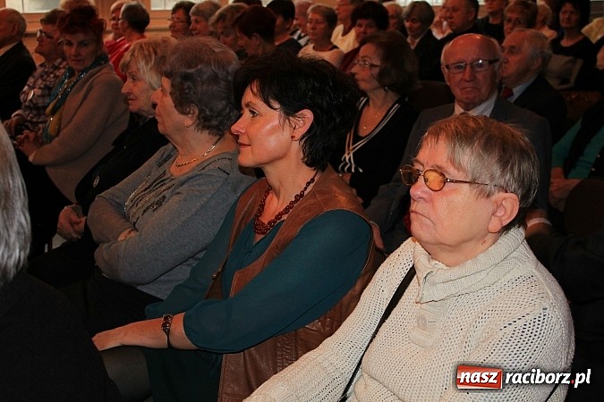 Zdjęcie w galerii na portalu naszraciborz.pl: Nauczyciele spotkali się w G5 wiadomości z regionu