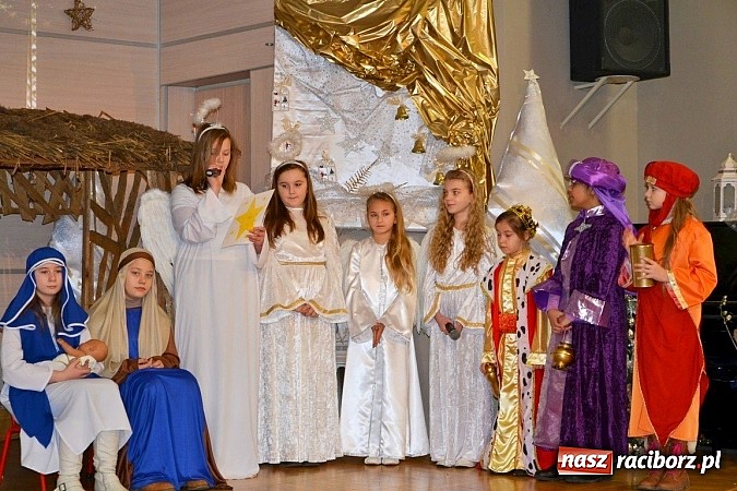 Zdjęcie w galerii na portalu naszraciborz.pl: Świątecznie w tworkowskim Centrum Kultury wiadomości z regionu